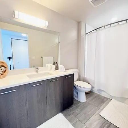 Oceana! 2Br With Rooftop Pool & Cabanas In The Miami World Center Extérieur photo