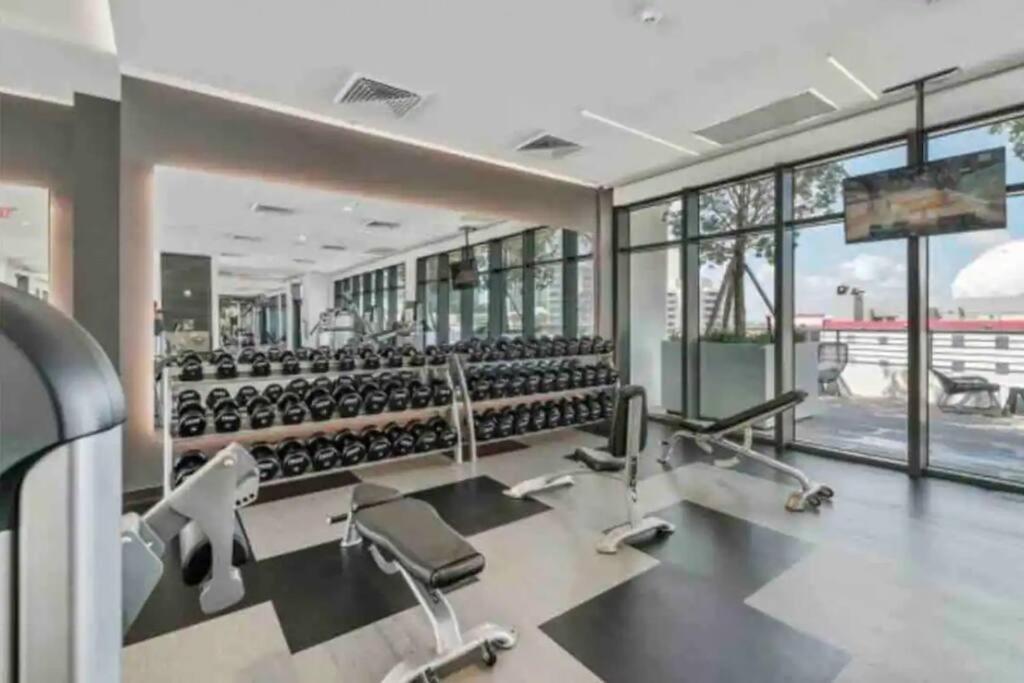 Appartamento Oceana! 2br With Rooftop Pool & In The World Center